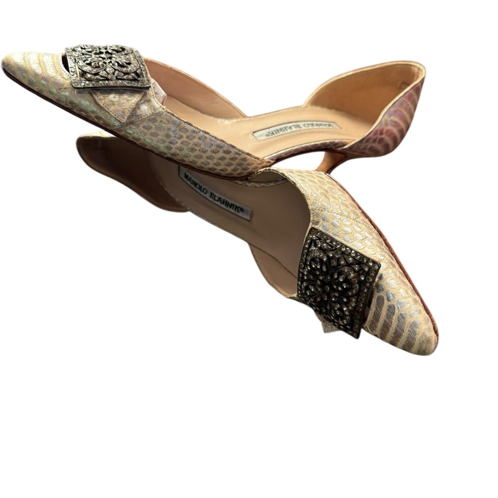 Manolo Blahnik Silver Python Pointed Toe Pump Hee… - image 3